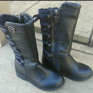 MK toddler boots